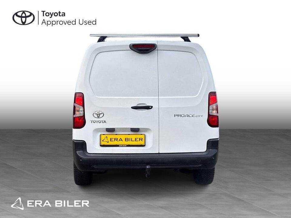 Toyota ProAce City 1,5 D 102 Long Comfort 5d