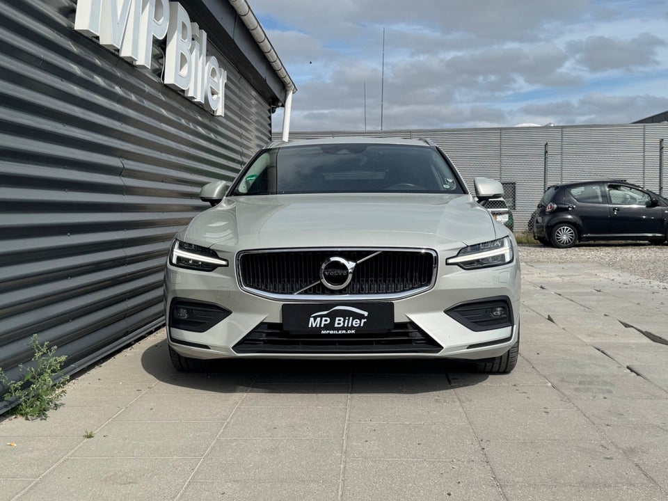 Volvo V60 2,0 D4 190 Momentum aut. 5d