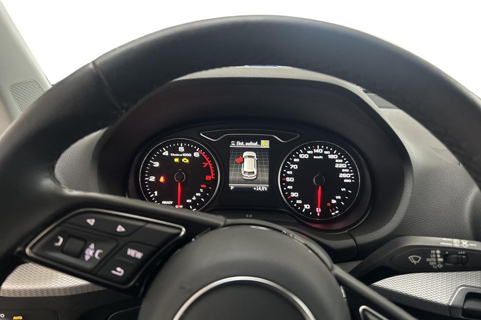 Audi Q2 35 TFSi Prestige S-tr. 5d