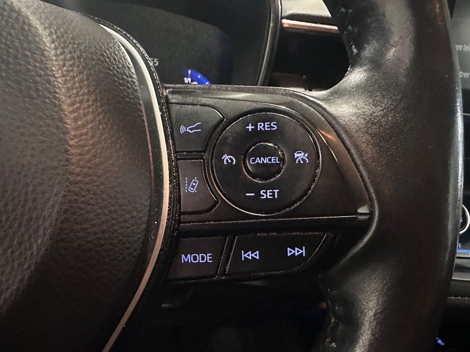 Suzuki Swace 1,8 HEV Exclusive stc. e-CVT 5d