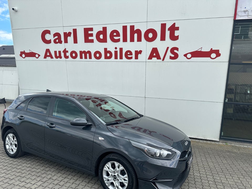 Kia Ceed 1,0 T-GDi Prestige 5d