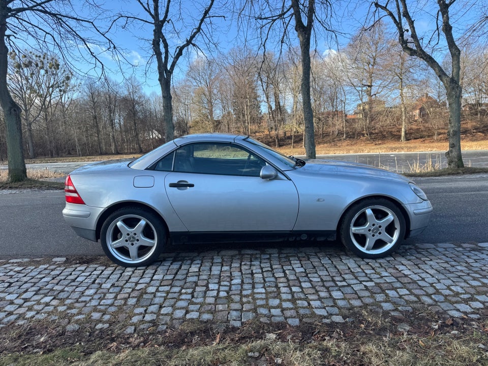 Mercedes SLK230 2,3 Kompressor aut. 2d