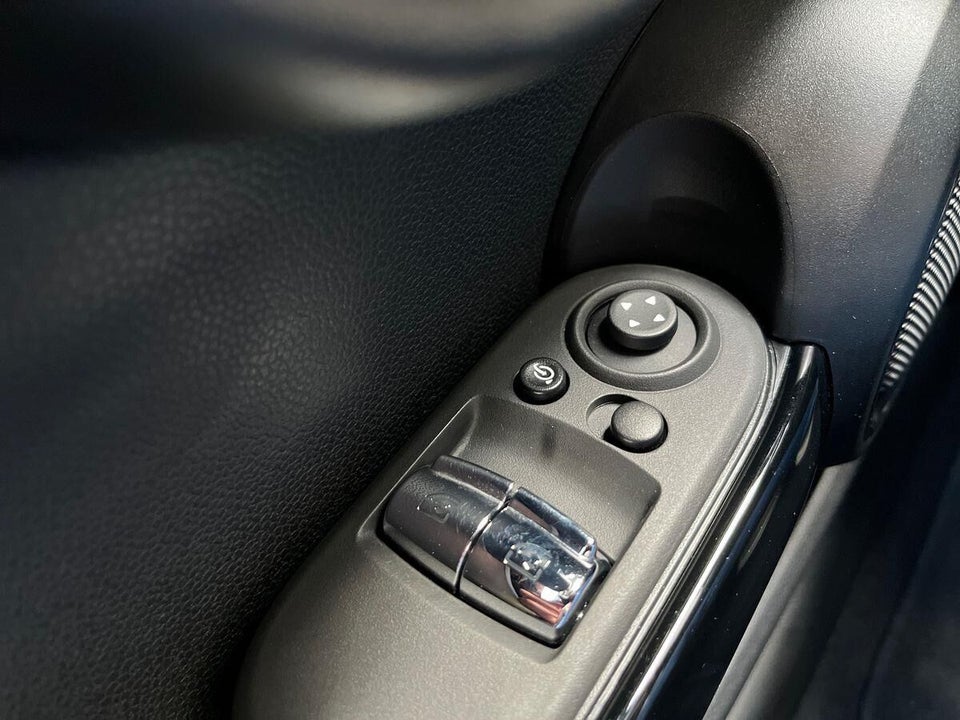 MINI Cooper SE Camden Edition 3d