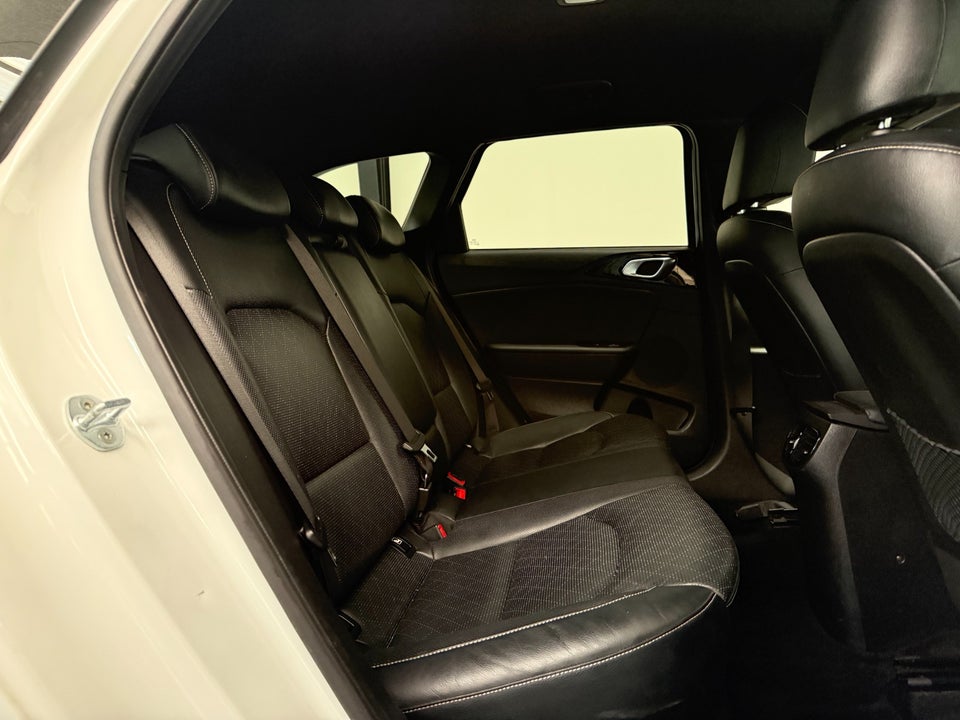 Kia Ceed 1,6 CRDi 136 GT-Line SW DCT 5d