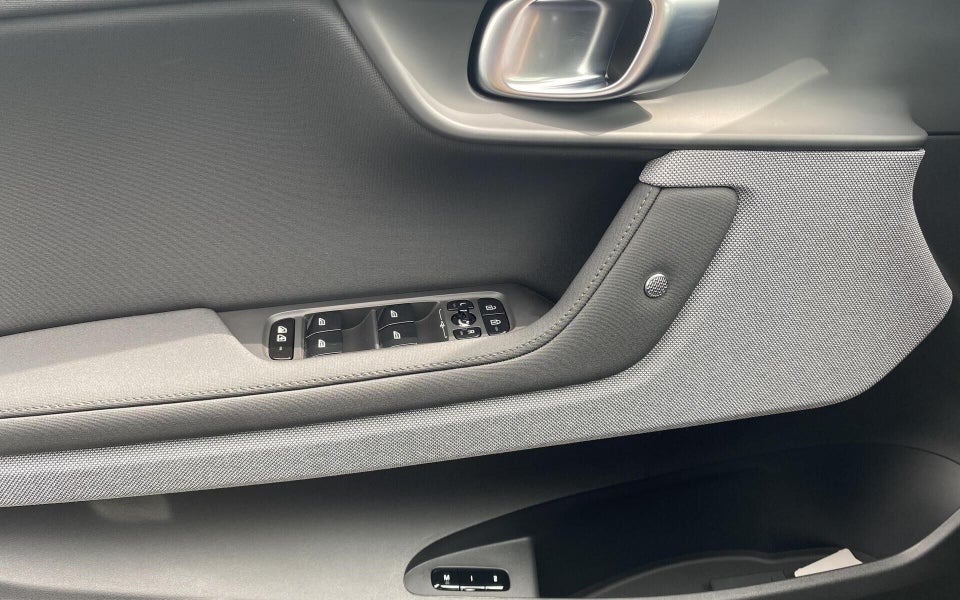 Polestar 2 BST edition 270 5d