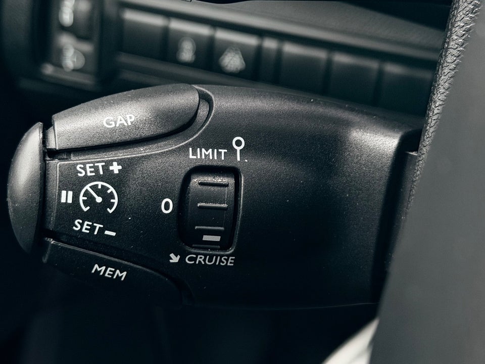 Peugeot 308 1,5 BlueHDi 130 Edition:210+ SW EAT8 5d