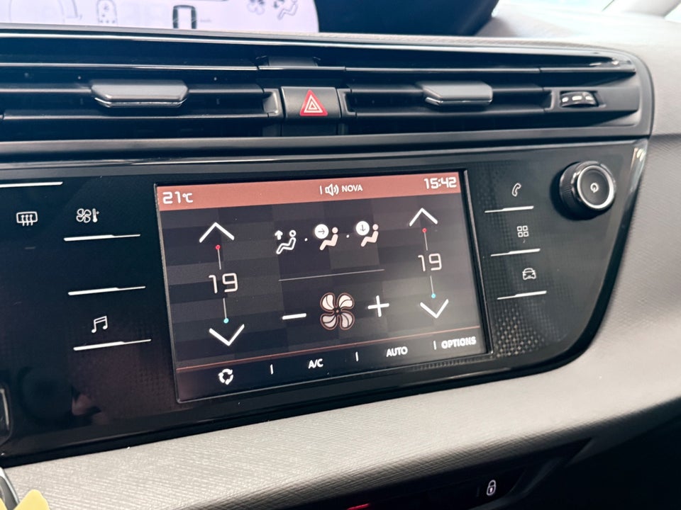 Citroën C4 Picasso 1,6 BlueHDi 120 Iconic 5d