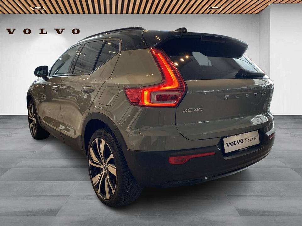 Volvo XC40 P8 ReCharge Twin Pro 5d