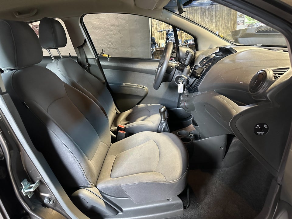 Chevrolet Spark 1,0 LS 5d