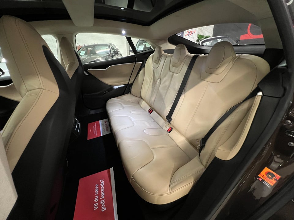 Isofix tesla hotsell model s