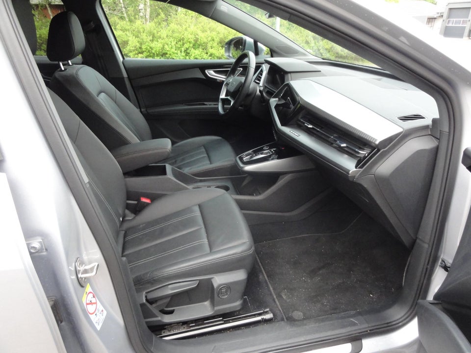 Audi Q4 e-tron 40 Attitude 5d