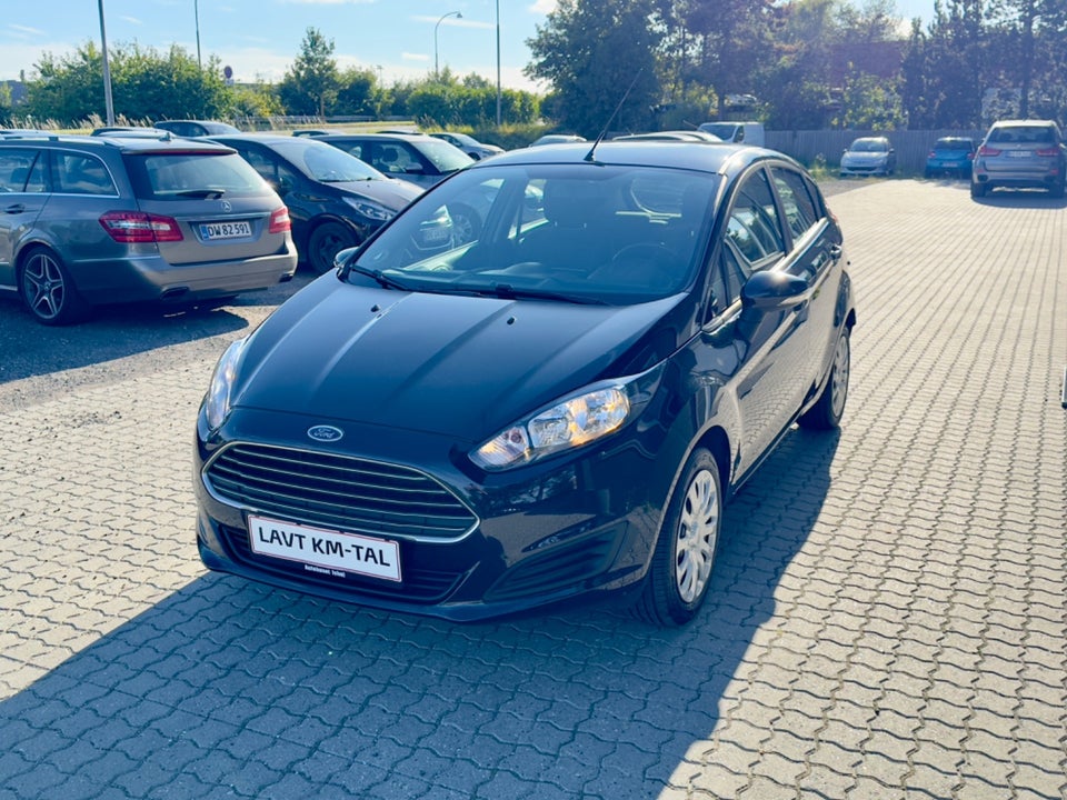 Ford Fiesta 1,0 65 Titanium 5d