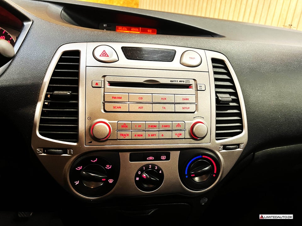 Hyundai i20 1,25 Classic 5d