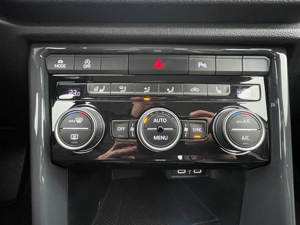 VW T-Roc 1,5 TSi 150 Sport Team DSG 5d