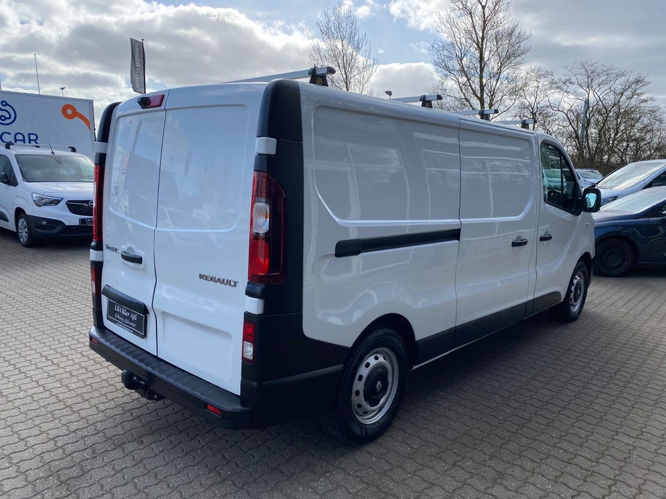 Renault Trafic T29 2,0 dCi 145 L2H1