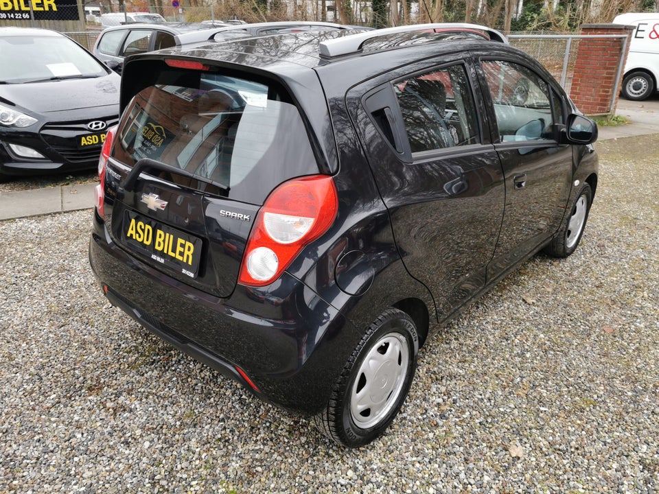 Chevrolet Spark 1,0 LA 5d