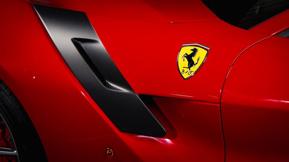 Ferrari F12tdf 6,3 DCT 2d