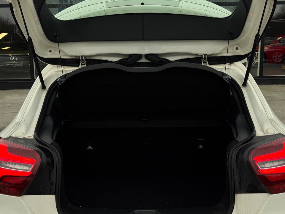 Mercedes A45 2,0 AMG aut. 4Matic 5d