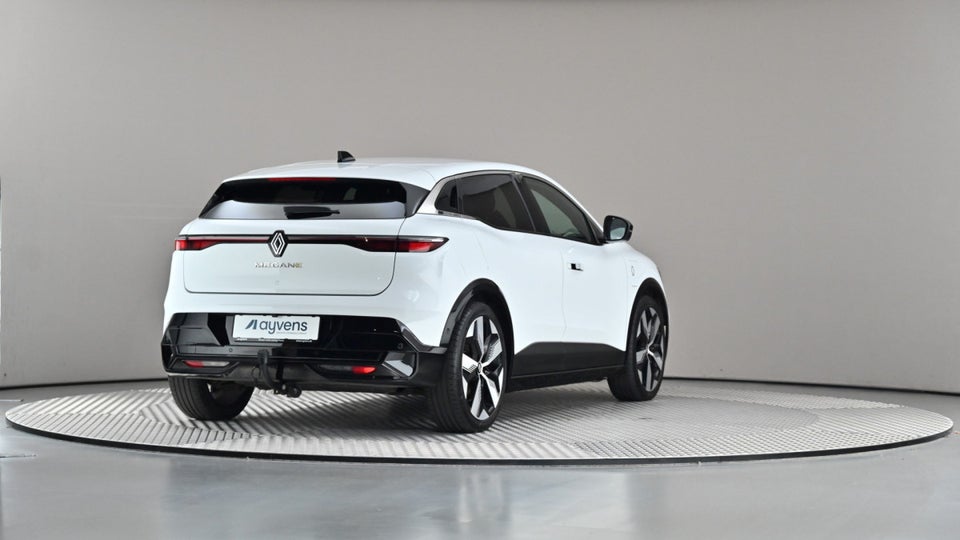 Renault Megane E-Tech 60 Techno 5d