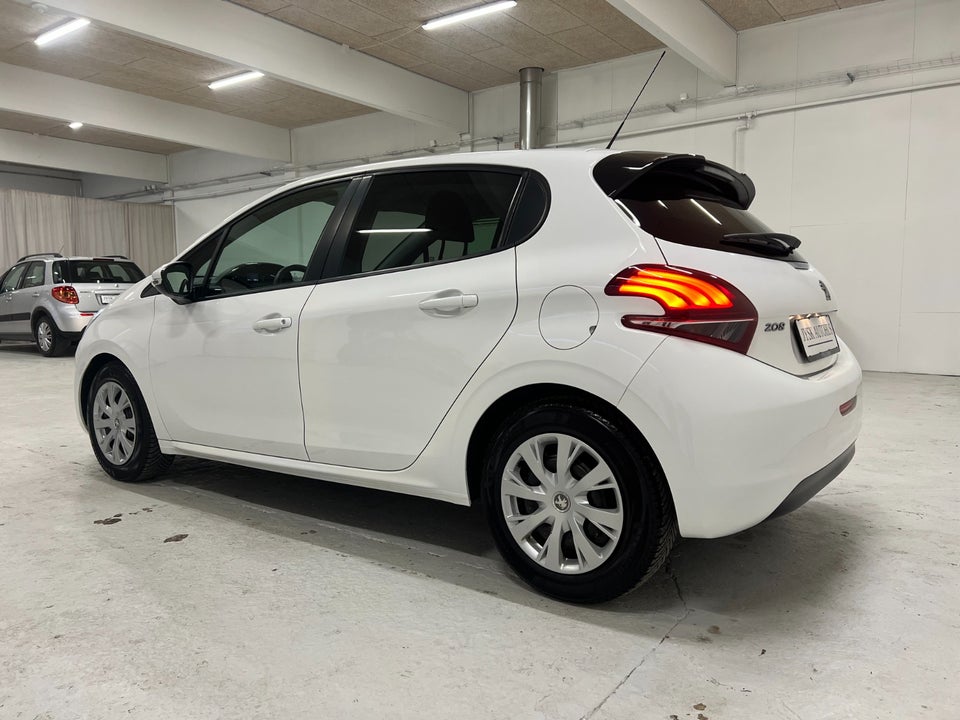 Peugeot 208 1,6 BlueHDi 100 Active 5d