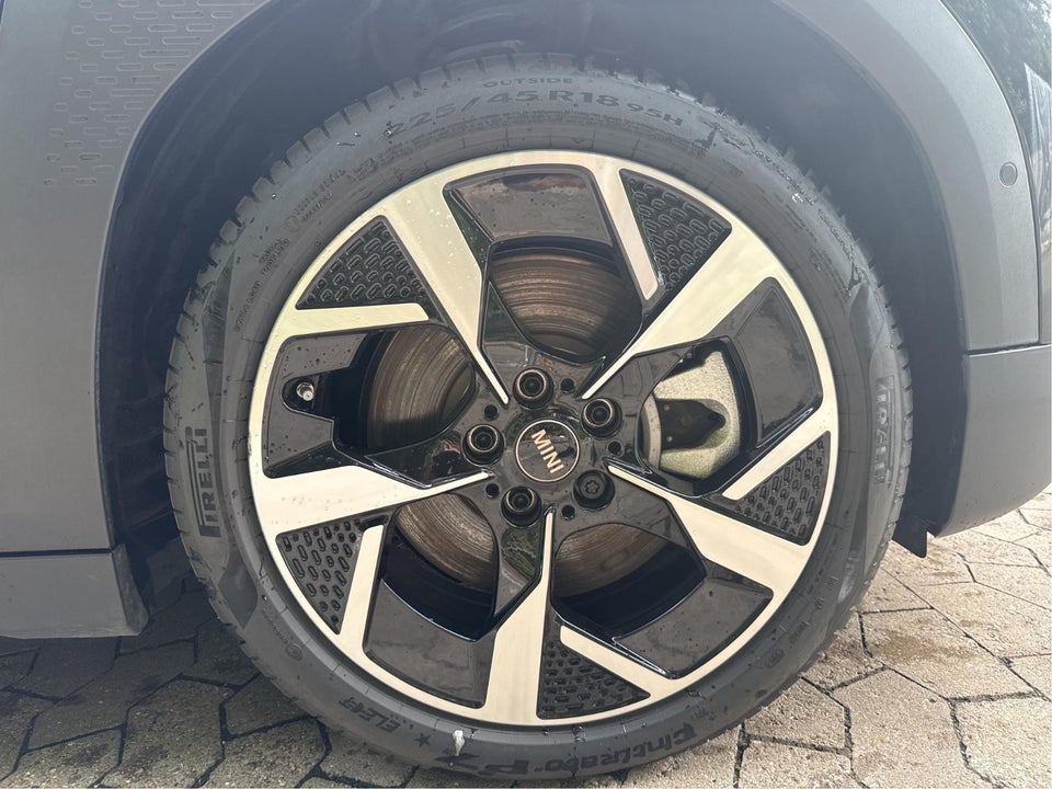 MINI Aceman SE Classic Trim M 5d