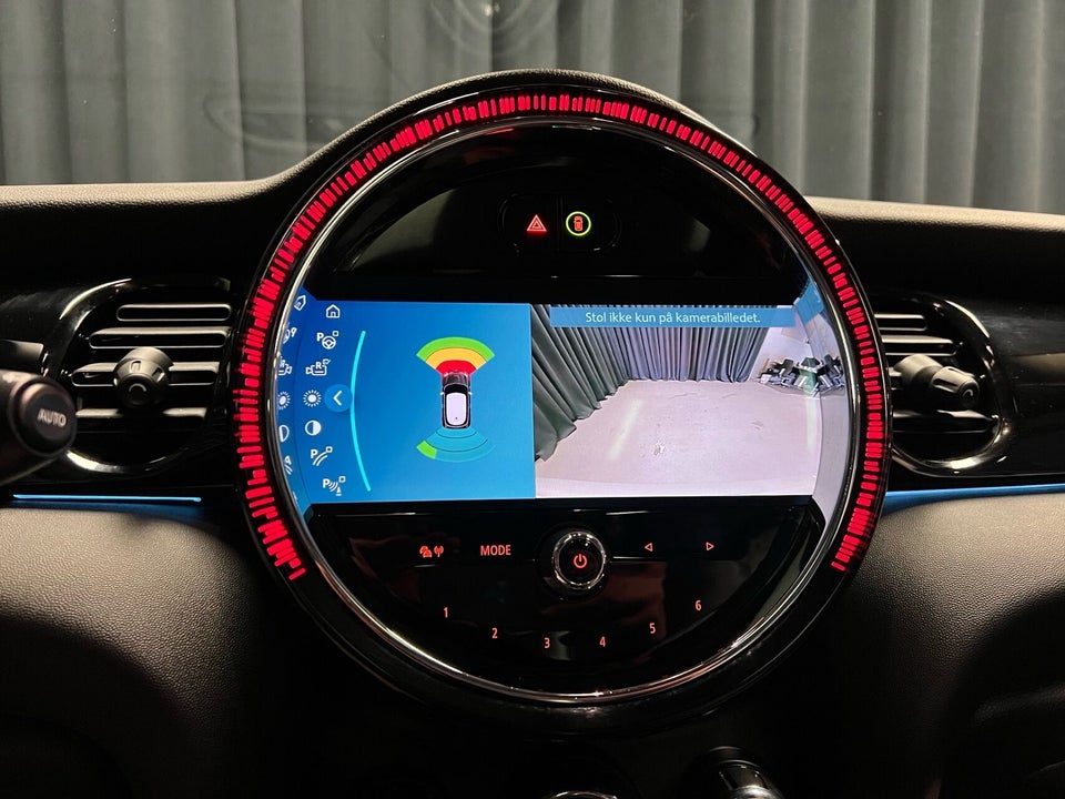 MINI Cooper SE Yours Lounge 3d