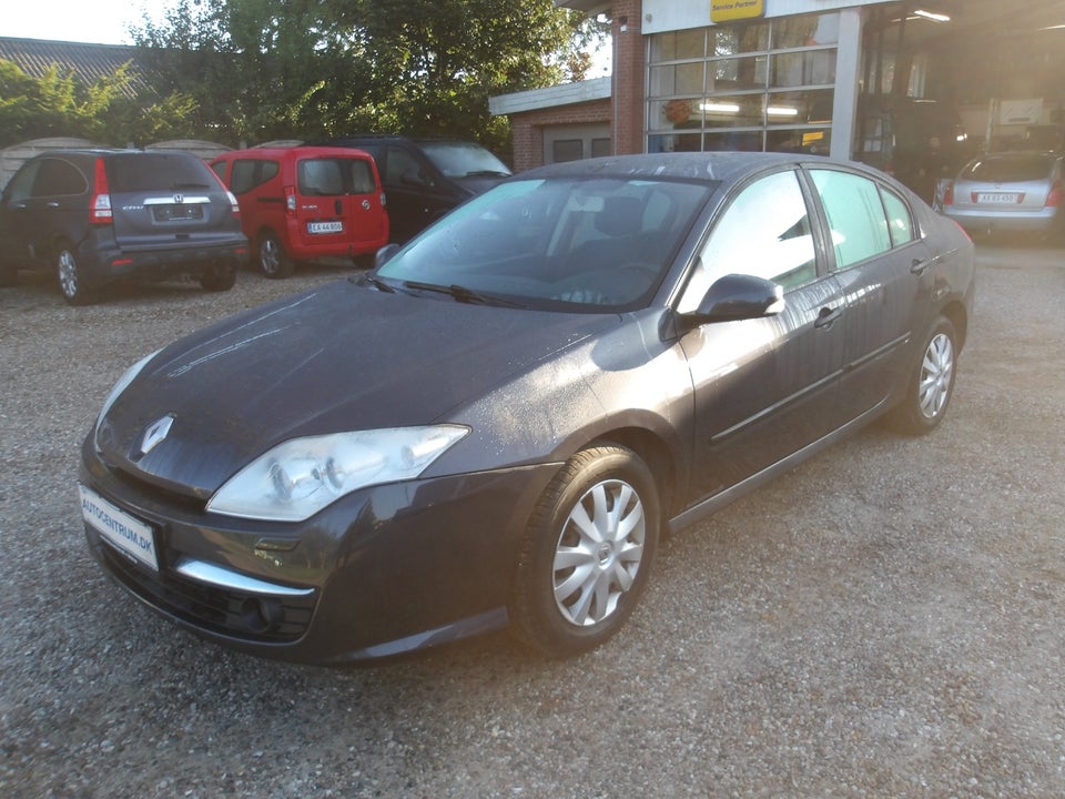 Renault Laguna III 1,6 Authentique 5d