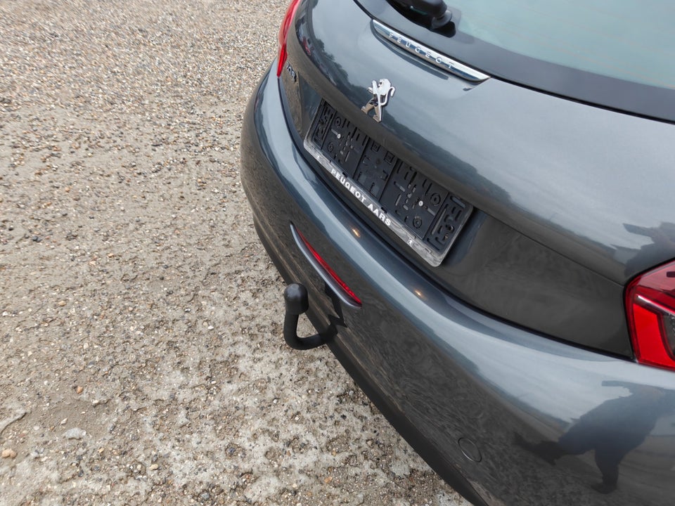 Peugeot 208 1,2 VTi 82 Active 5d