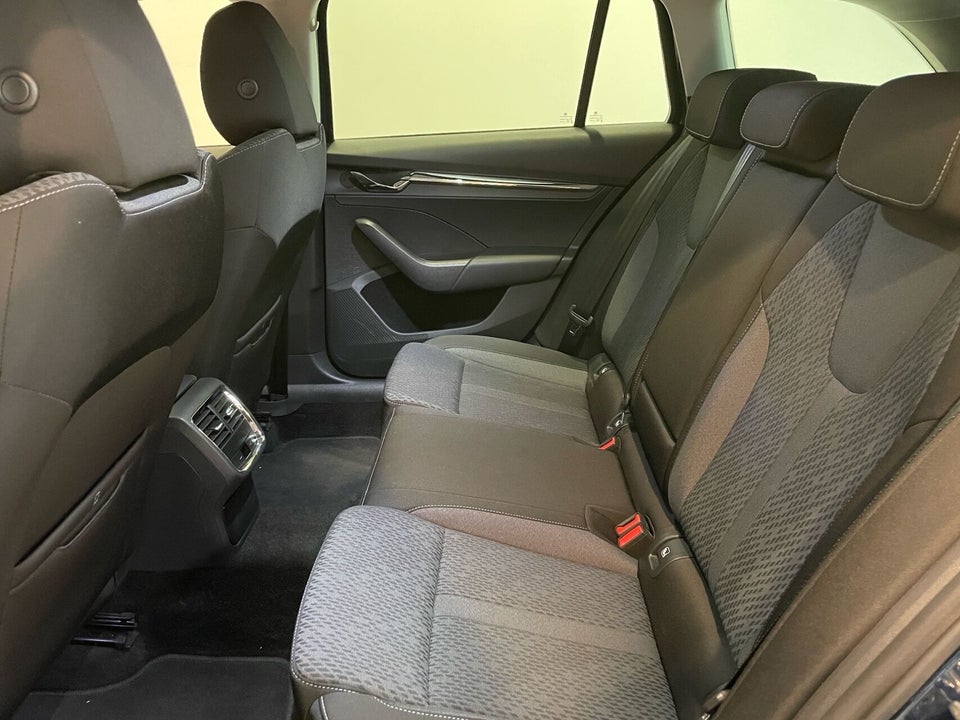 Skoda Octavia 1,4 TSi iV Plus Combi DSG 5d