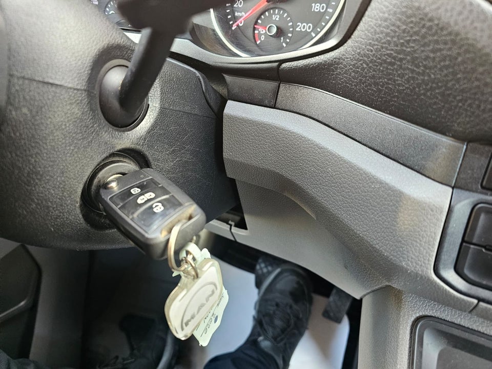 MAN TGE 2,0 3.140 Kassevogn L4H3 aut. FWD