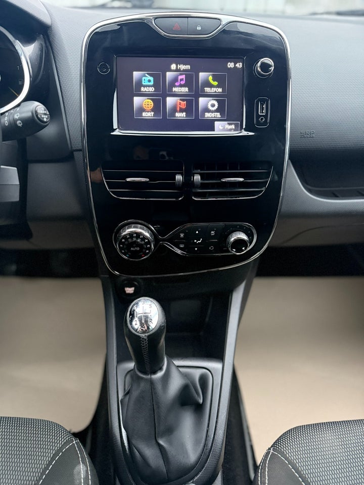 Renault Clio IV 0,9 TCe 90 Expression 5d