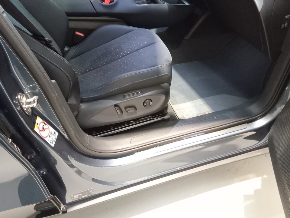 Cupra Tavascan 77 VZ Adrenaline 5d