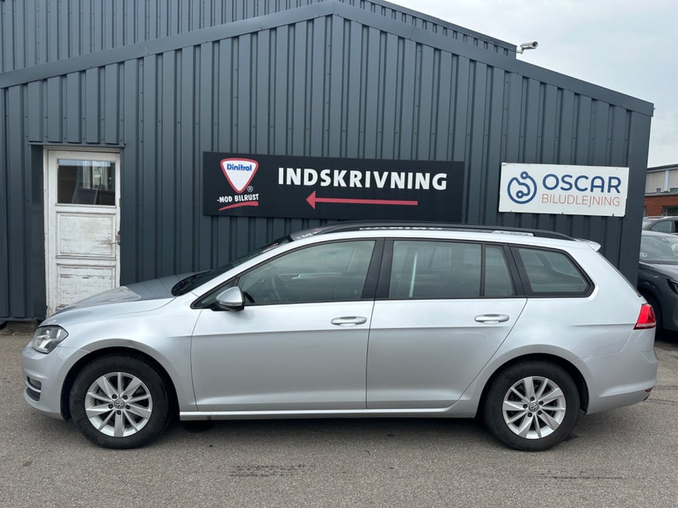 VW Golf VII 1,6 TDi 110 Style BMT Van 5d