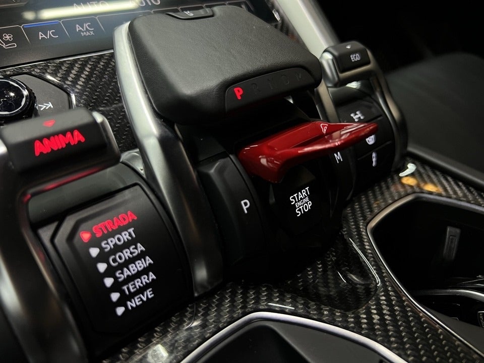 Lamborghini Urus 4,0  5d