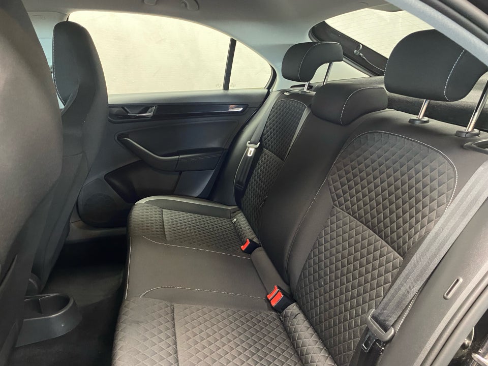 Skoda Rapid 1,0 TSi 110 ICE DSG 5d