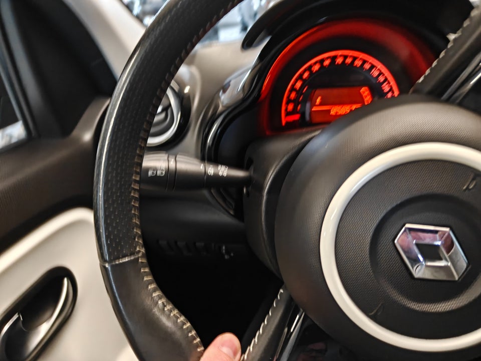 Renault Twingo 1,0 SCe 70 Expression 5d