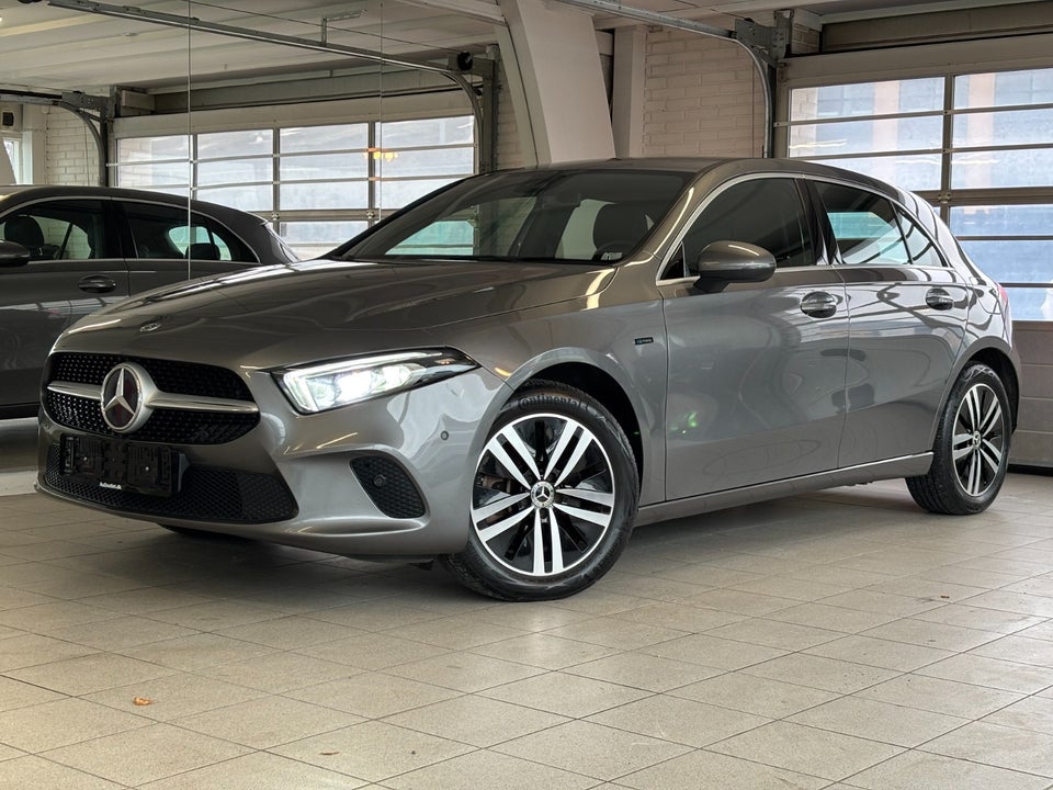 Mercedes A250 e 1,3 Progressive aut. 5d