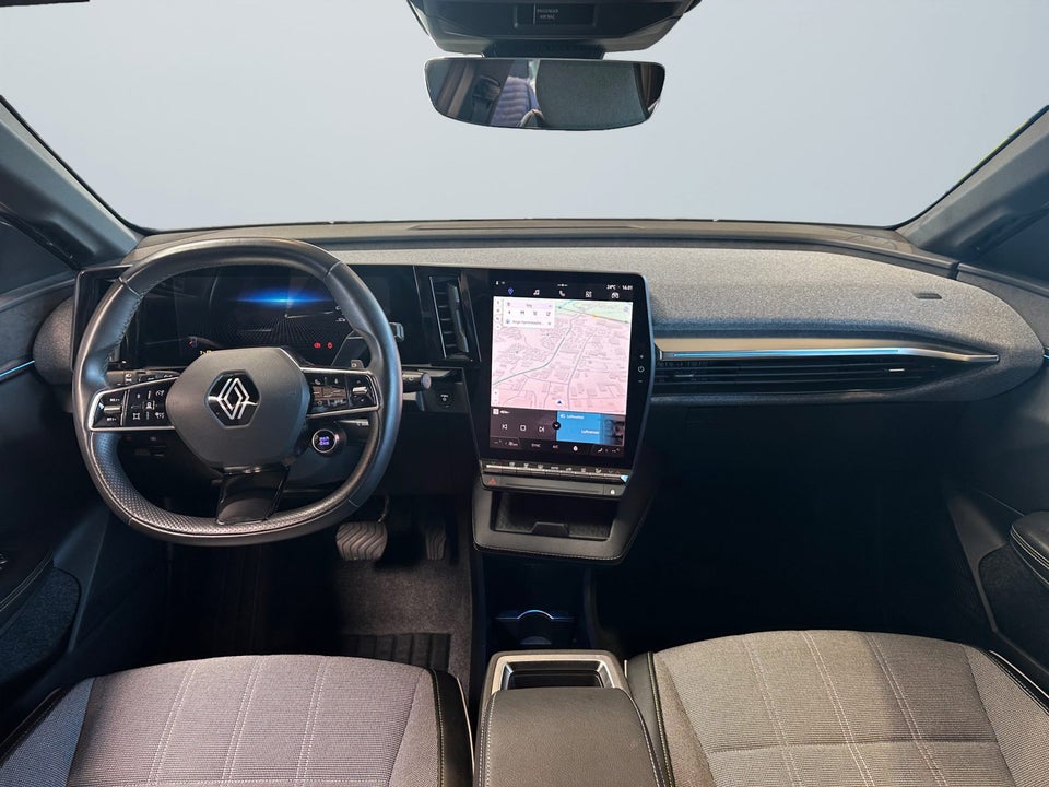 Renault Megane E-Tech 60 Techno 5d