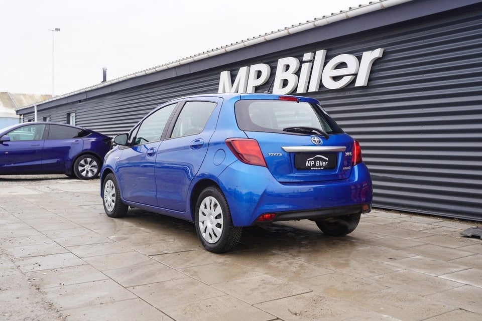 Toyota Yaris 1,5 Hybrid H2 Komfort e-CVT 5d
