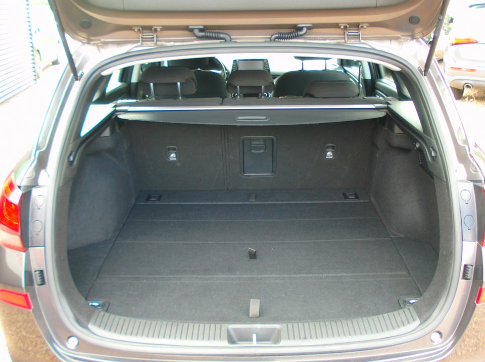Hyundai i30 1,4 T-GDi Value Edition stc. DCT 5d