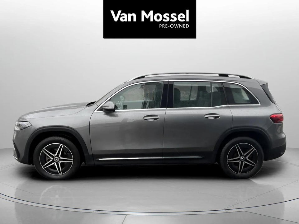 Mercedes EQB250 AMG Line 5d