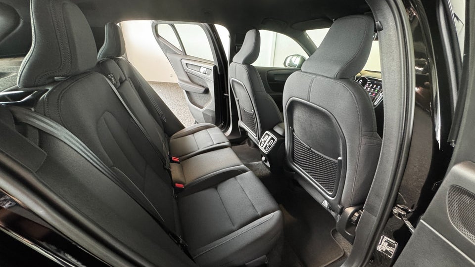 Volvo XC40 ReCharge Start 5d