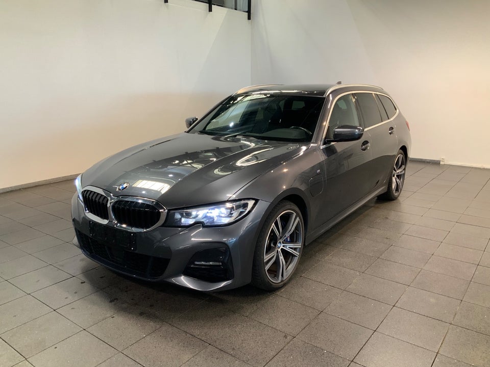 BMW 330e 2,0 Touring M-Sport aut. 5d