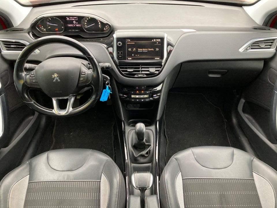 Peugeot 2008 1,6 BlueHDi 100 Desire 5d