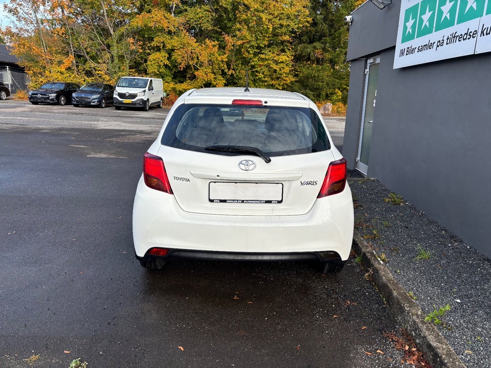 Toyota Yaris 1,0 VVT-i T1 3d