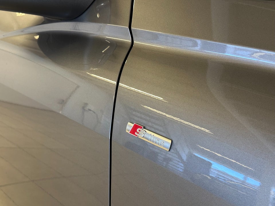 Audi Q4 e-tron 45 Ultra S-line 5d