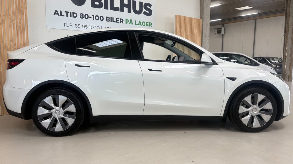 Tesla Model Y Long Range AWD 5d