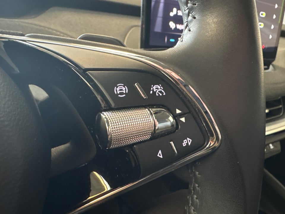 Skoda Enyaq 80 iV Loft 5d