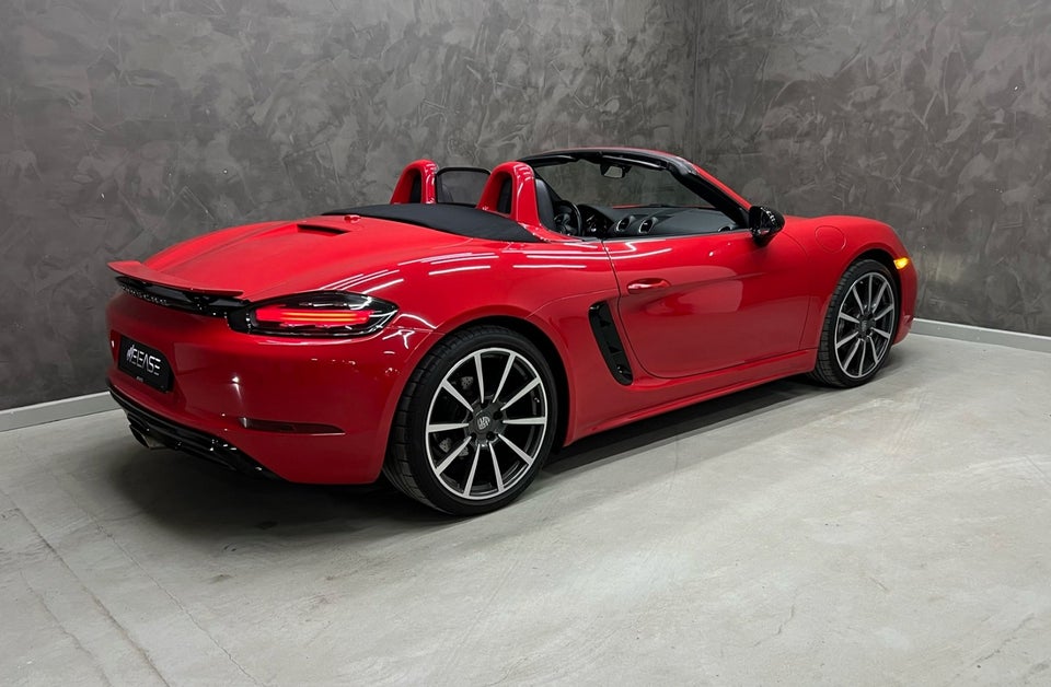 Porsche 718 Boxster 2,0  2d