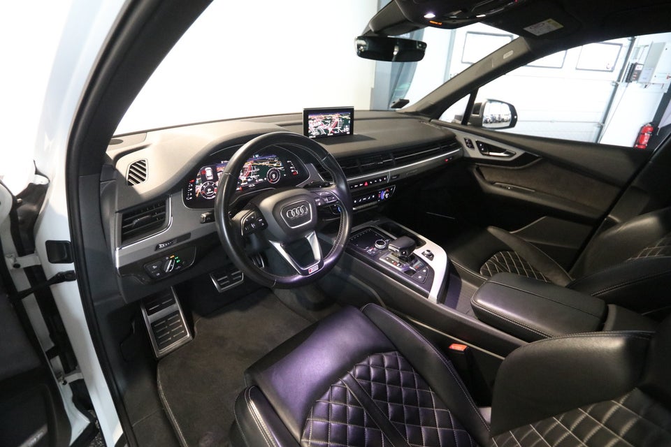 Audi SQ7 4,0 TDi quattro Tiptr. 7prs 5d